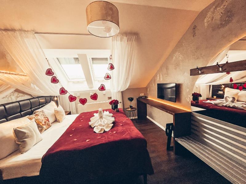 Alfons Boutique Hotel - image 5