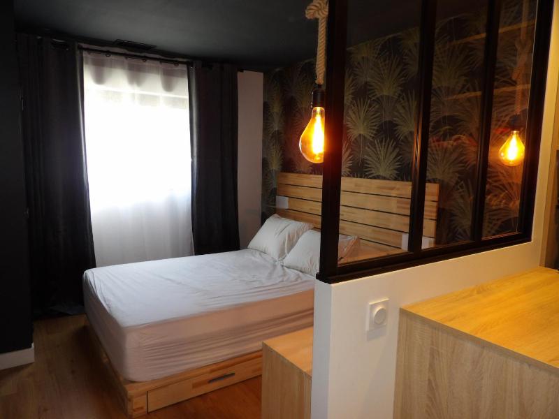 Saint Cyprien villa avec piscine privée - image 12