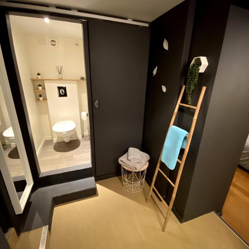 Comfort Triple Room image 3