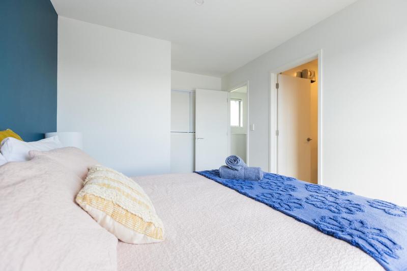 stylish and comfort in CBD - image 12