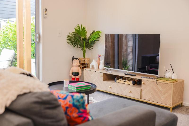 stylish and comfort in CBD - image 9