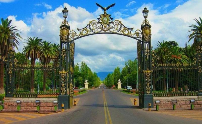 Estudio Rufina I Mendoza downtown - image 6