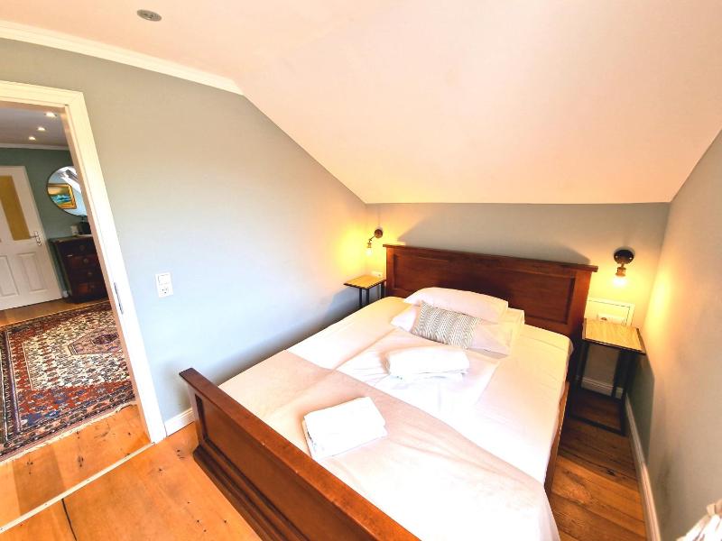 Luxury Double Room image 4