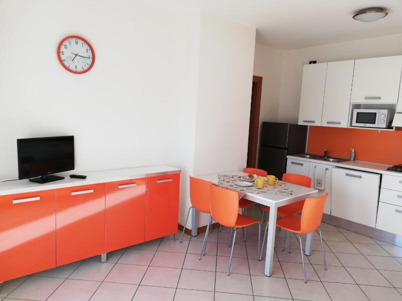 Residence Roberta con piscina - Agenzia Cocal - image 3