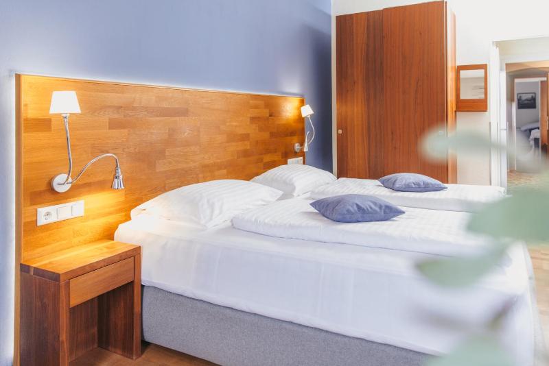 Superior Double Room image 1