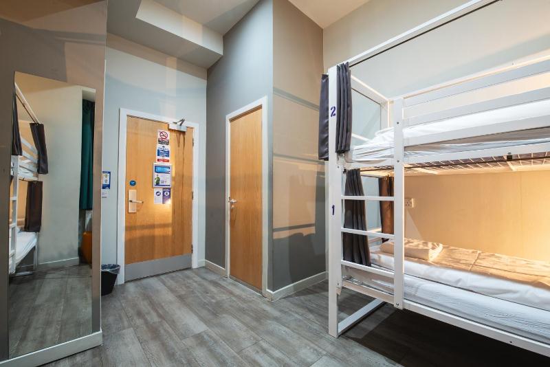 Bed in 4-Bed Dormitory Room image 3