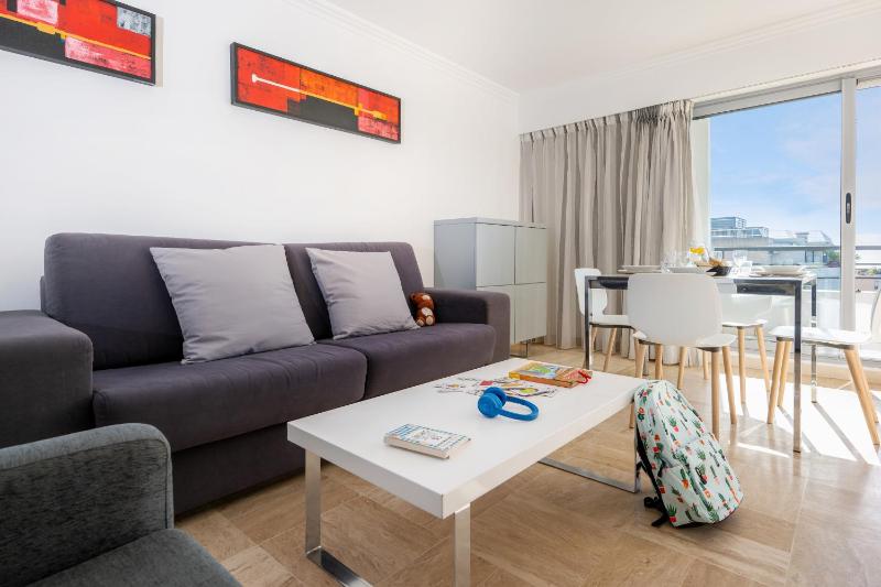 Nemea Appart Hotel Le Lido Cagnes Sur Mer - image 4
