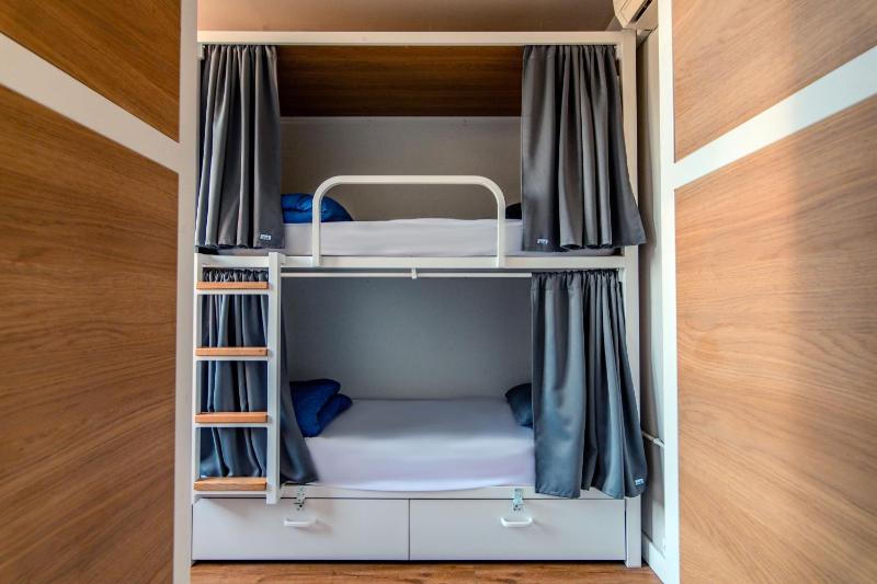 Single Bed in 6-Bed Female Dormitory Room image 3