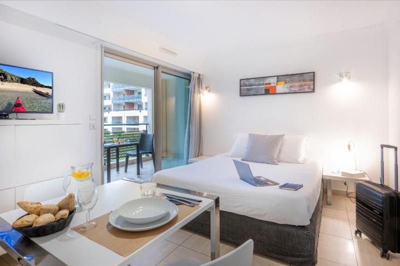 Nemea Appart Hotel Le Lido Cagnes Sur Mer - image 19
