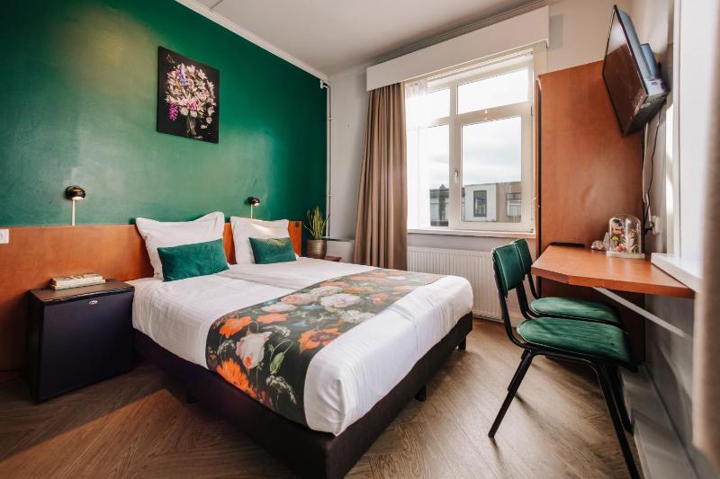 Double or Twin Room image 1