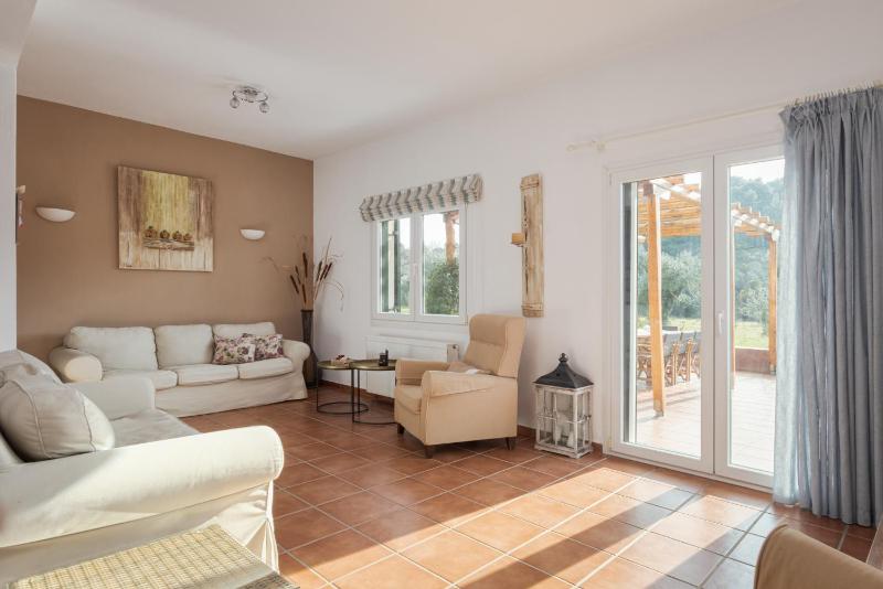 Nature Retreat Skiathos Villa - image 3
