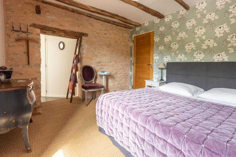 Standard Double Room image 1