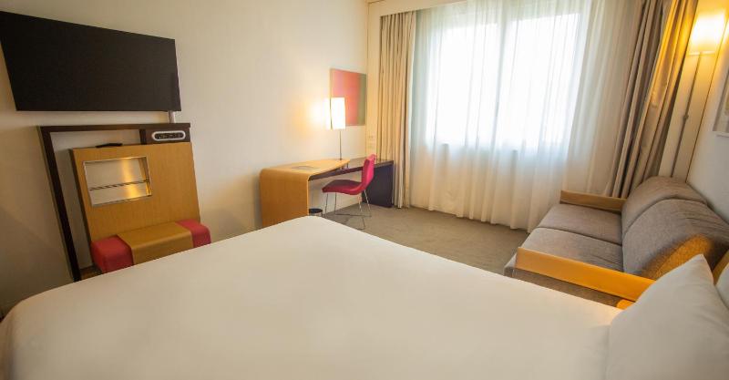 Superior Room image 3