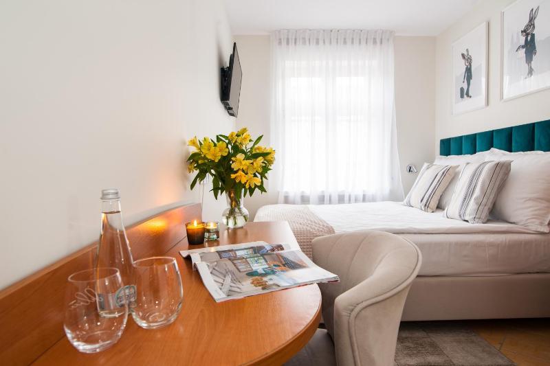 Standard Single Room image 4