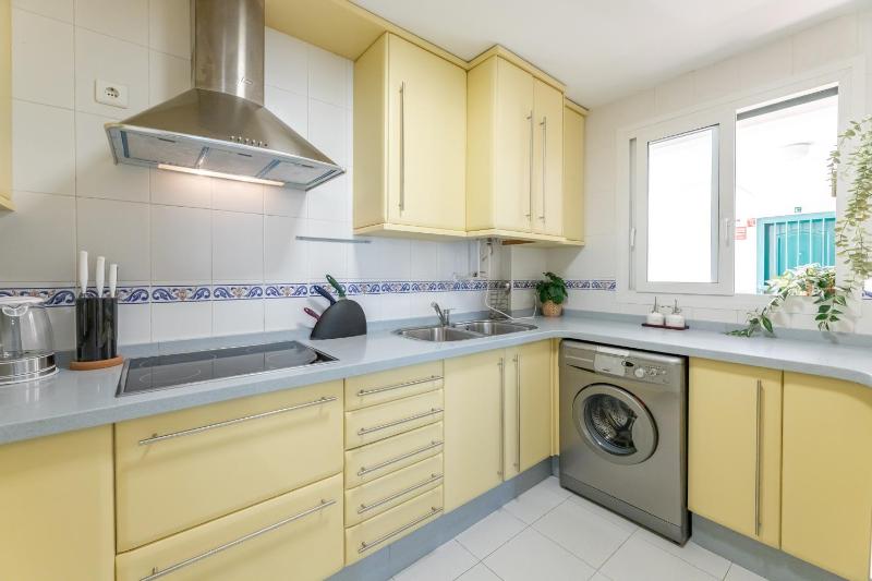 VB Alemania 2BDR breathtaking Sea Views - image 15