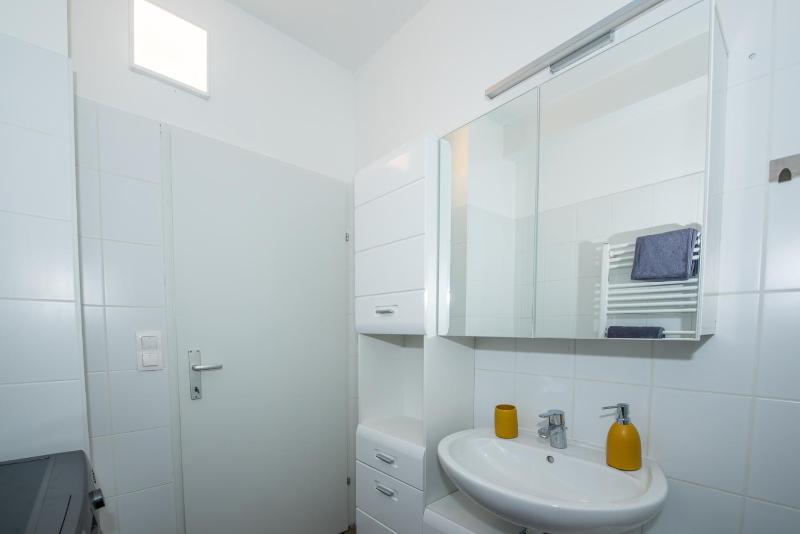 Lipi Apartment - image 13