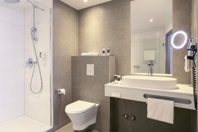 Single Room image 1
