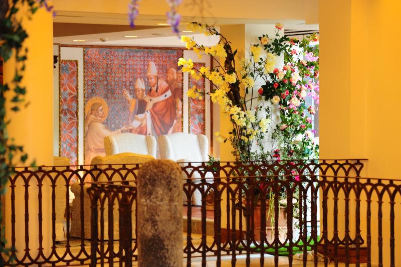 BV Grand Hotel Assisi - image 41