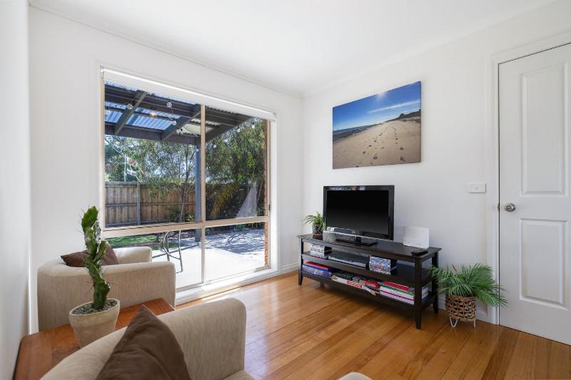 Sandy Beach House Cowes - image 7