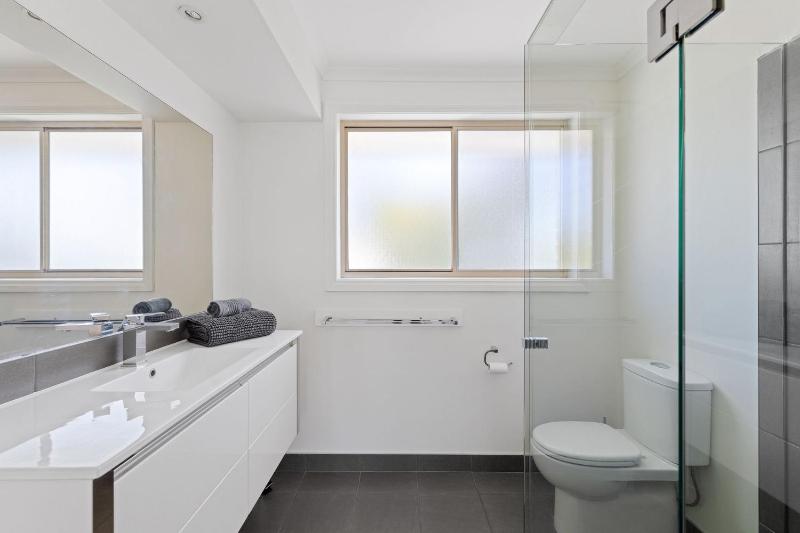 Sandy Beach House Cowes - image 10