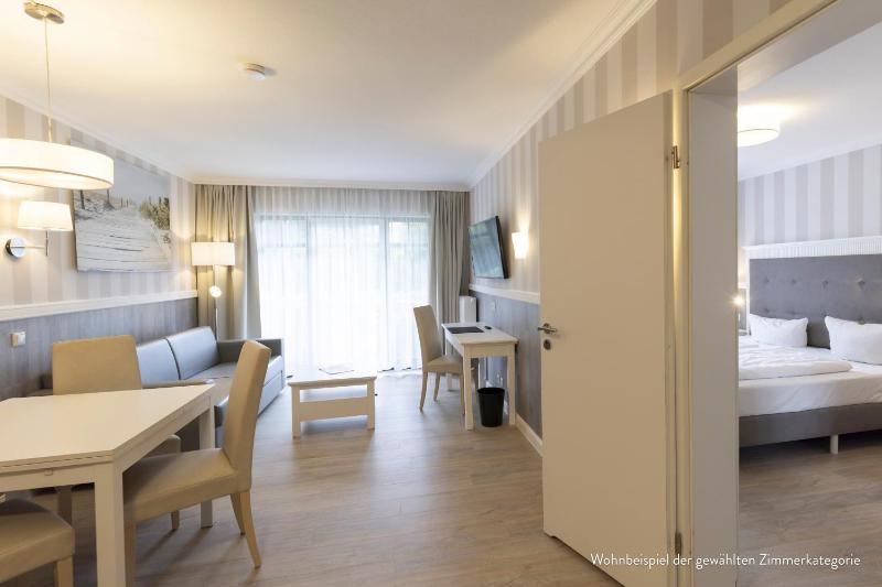 One-Bedroom Apartment image 4