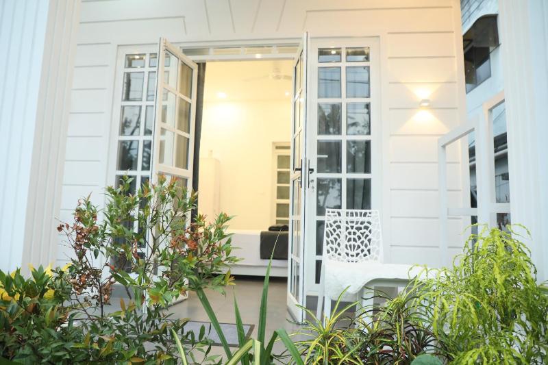 Beautiful Beach house for a peaceful stay. - image 8