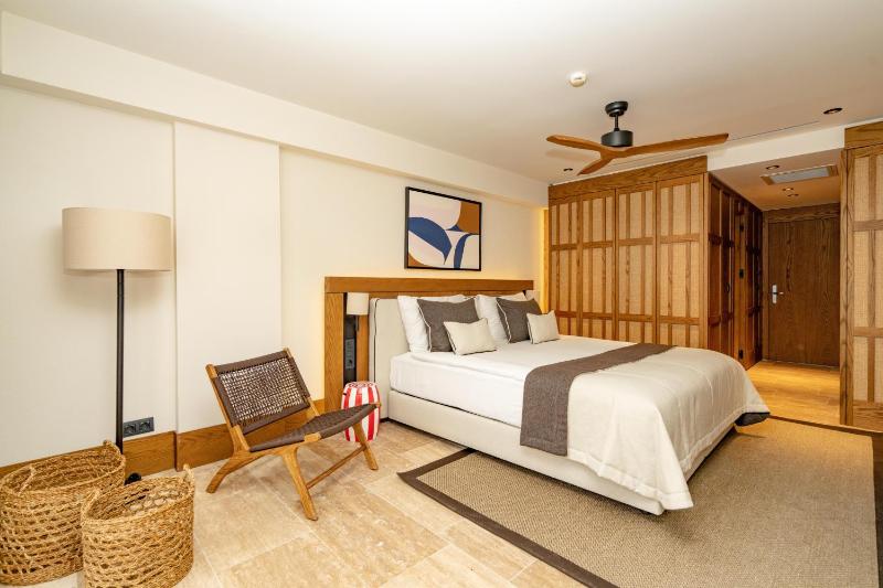Junior Suite image 1