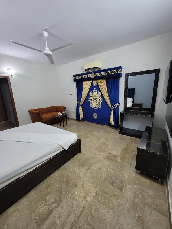 Karachi Family Guest House - image 15