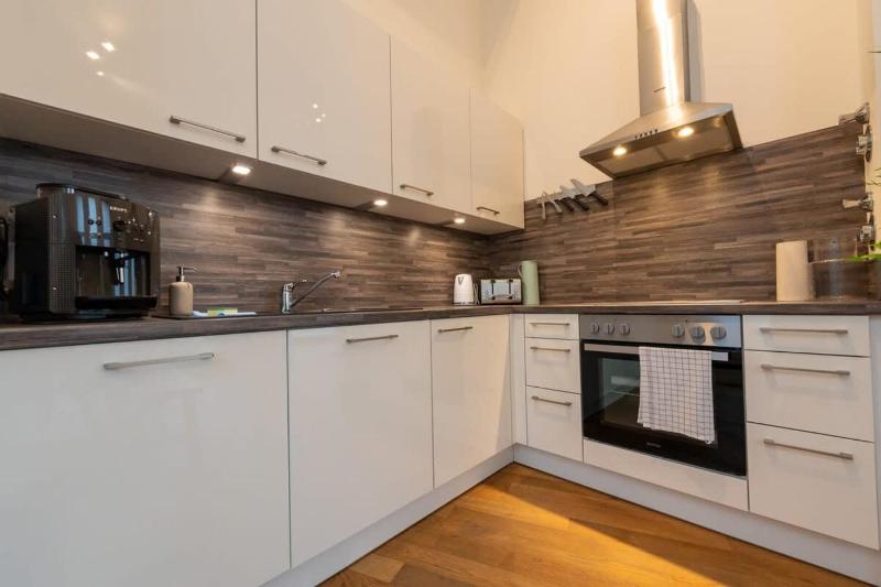 Großzügige Wohnung in der Nähe vom Quartierpark - image 3