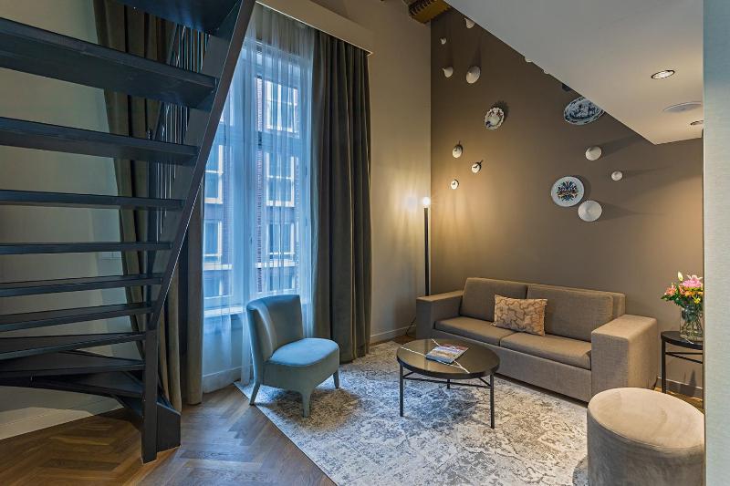 Suite Mezzanine (2 Adults + 2 Children) image 4