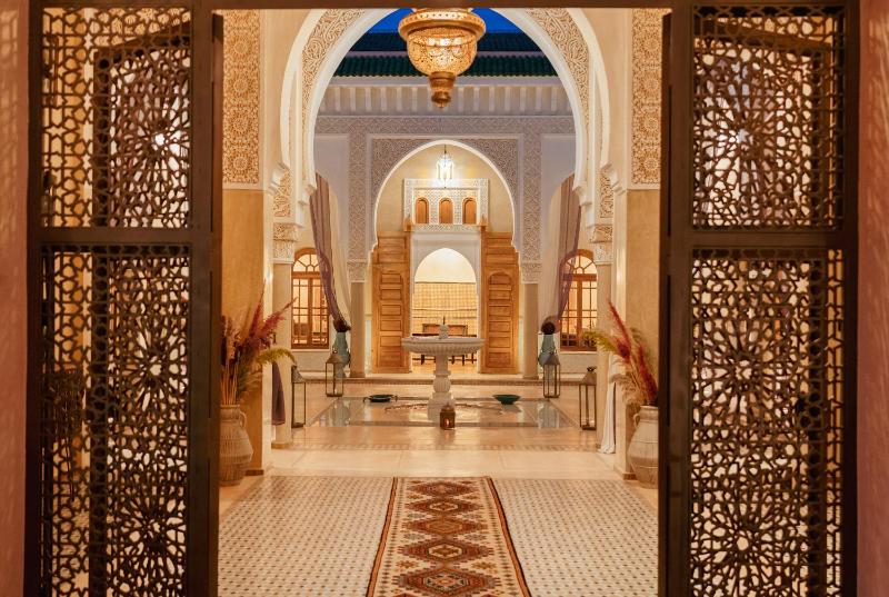 Palais Alcazar - image 1