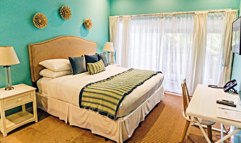 Blue Lagoon Hotel and Marina Ltd - image 3