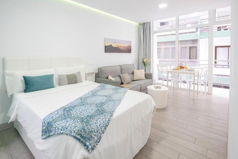 Dream Loft Las Canteras Beach - image 14