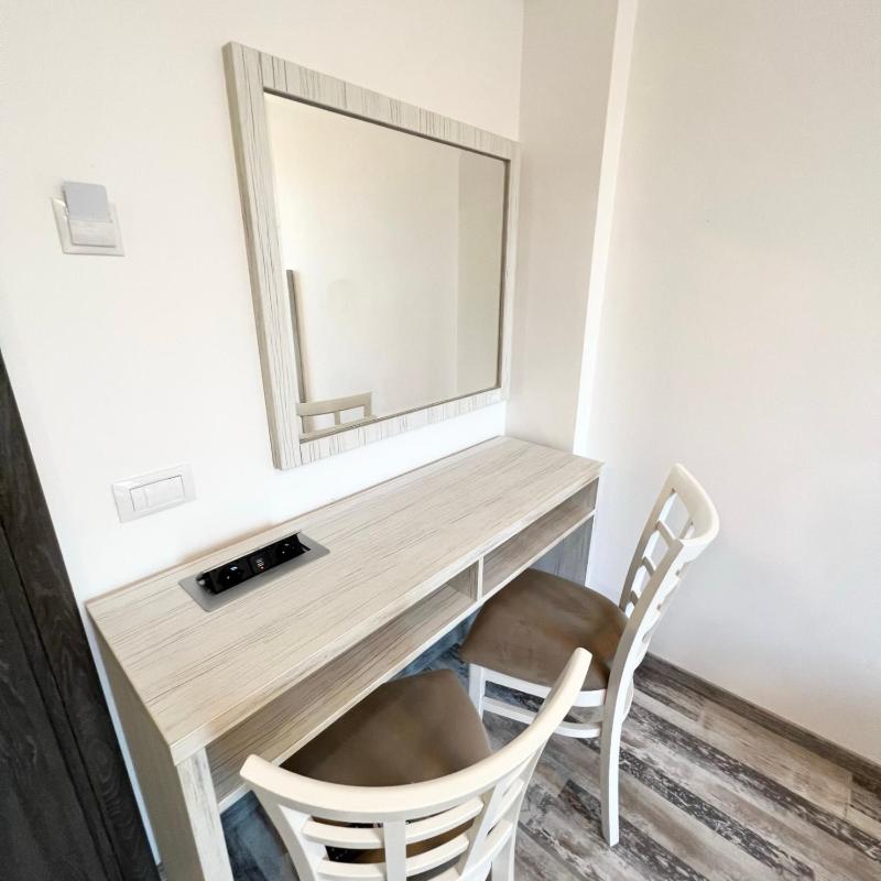 Casa Micle - Free Private Parking - image 5