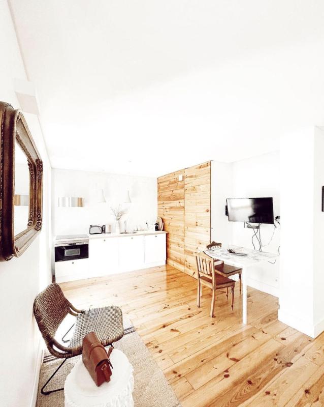 Studio Apartment image 1