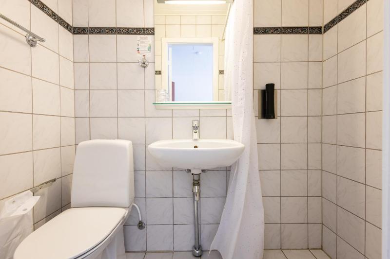 Double or Twin Room with Extra Bed image 2