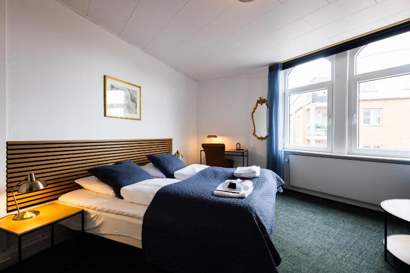 Triple Room image 2