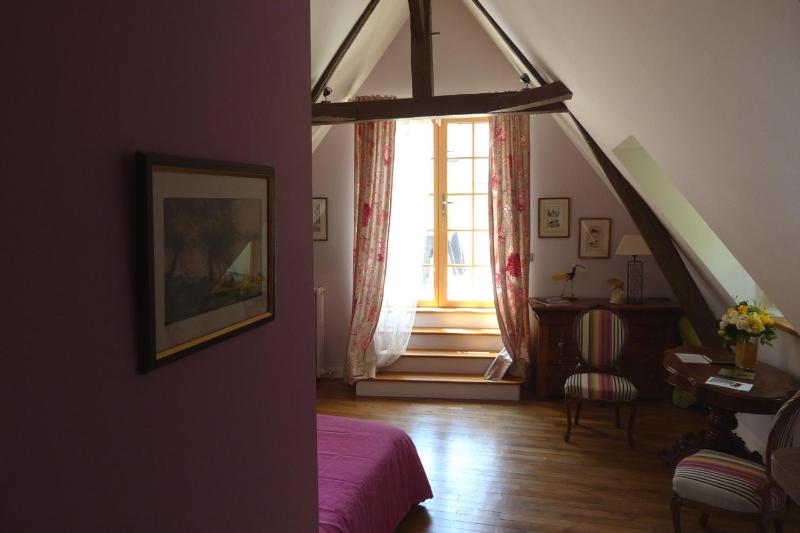 Deluxe Double Room with Bath image 1