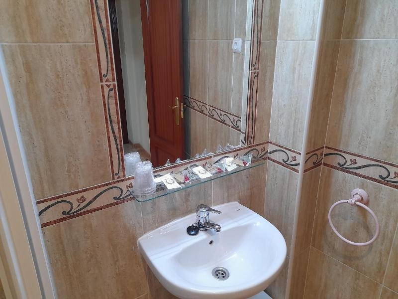 Triple Room image 4
