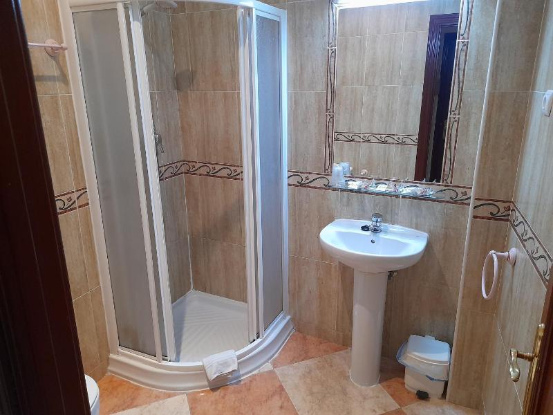 Triple Room image 2