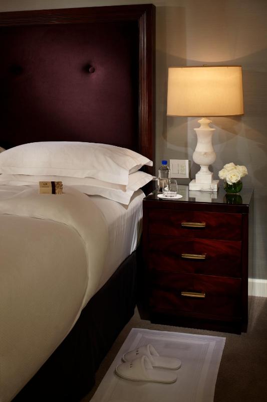 Junior Suite image 2