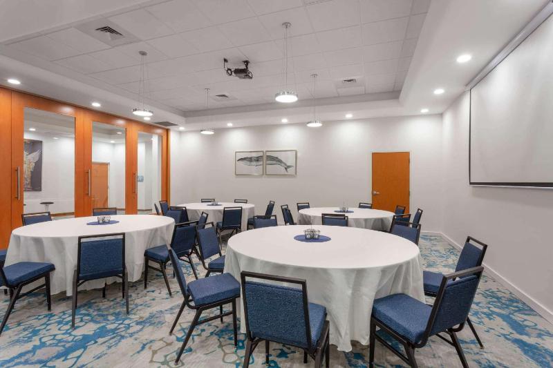 Maritime Hotel Fort Lauderdale Airport & Cruiseport - image 35