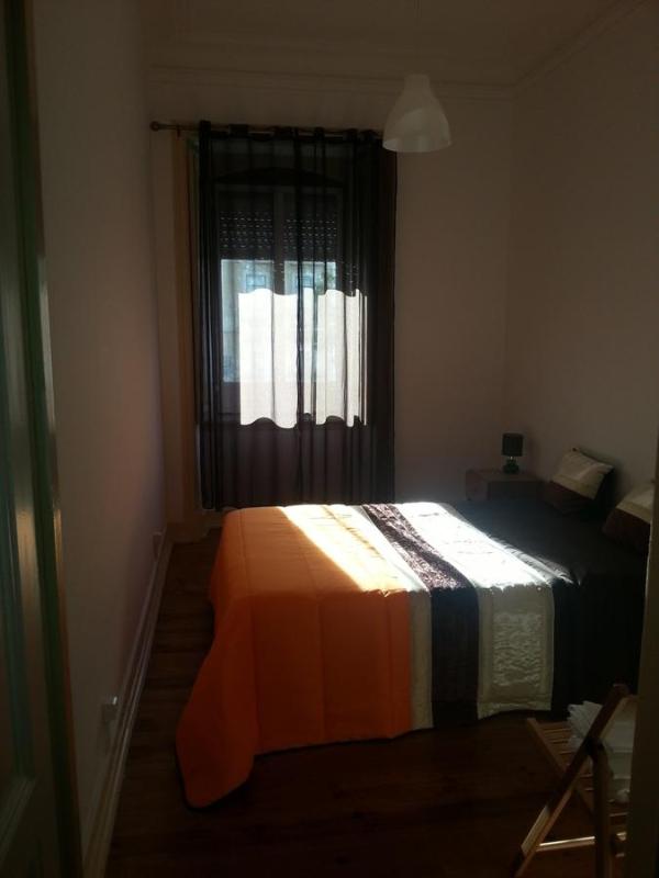 Double Room with Balcony image 3