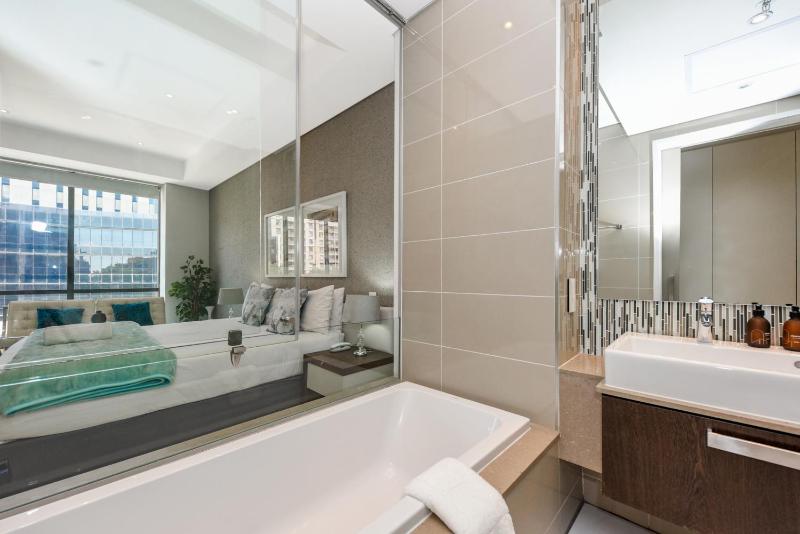 Sandton Skye Apartments - image 11