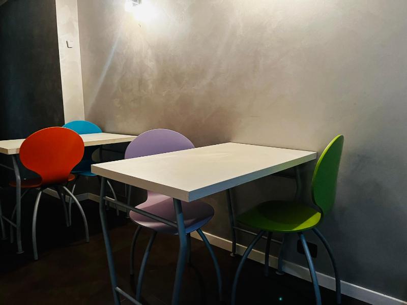 Deluxe Twin Room image 3