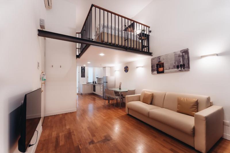 Superior Apartment image 2
