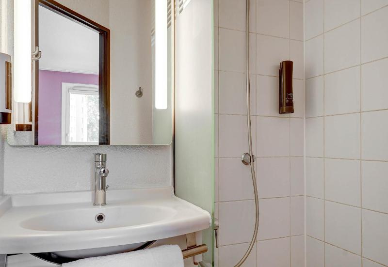 Double Room - Disability Access image 1