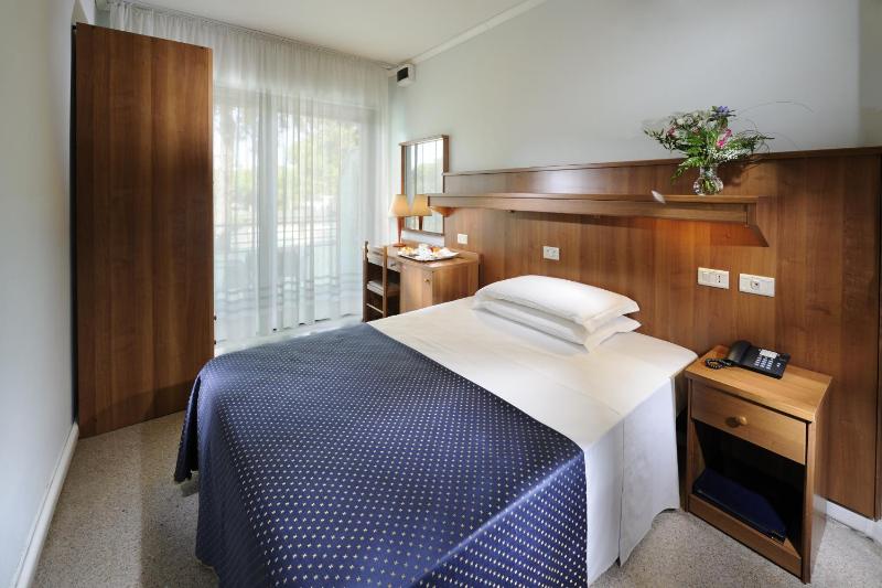 Hotel Mimosa - image 3