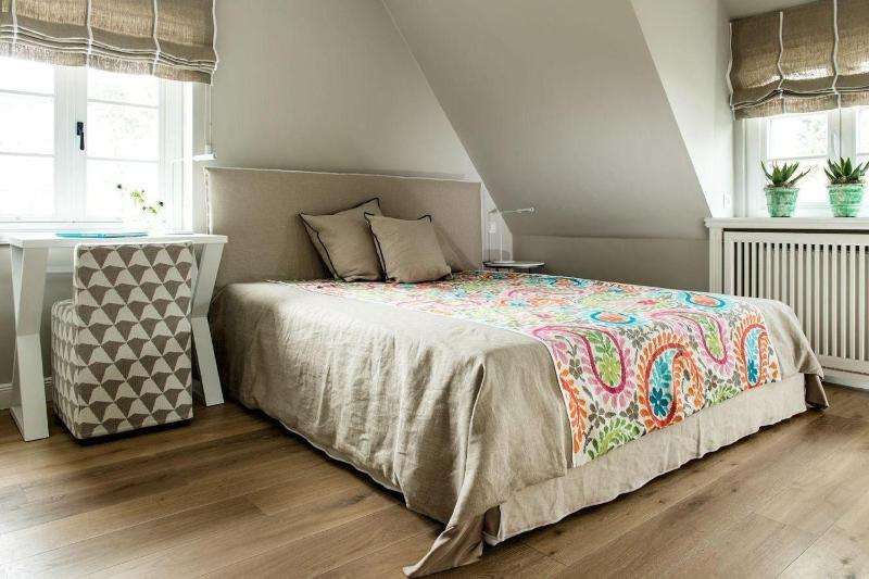 Home-by-Sea - image 8