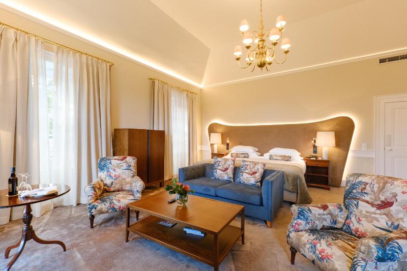 Junior Suite image 4